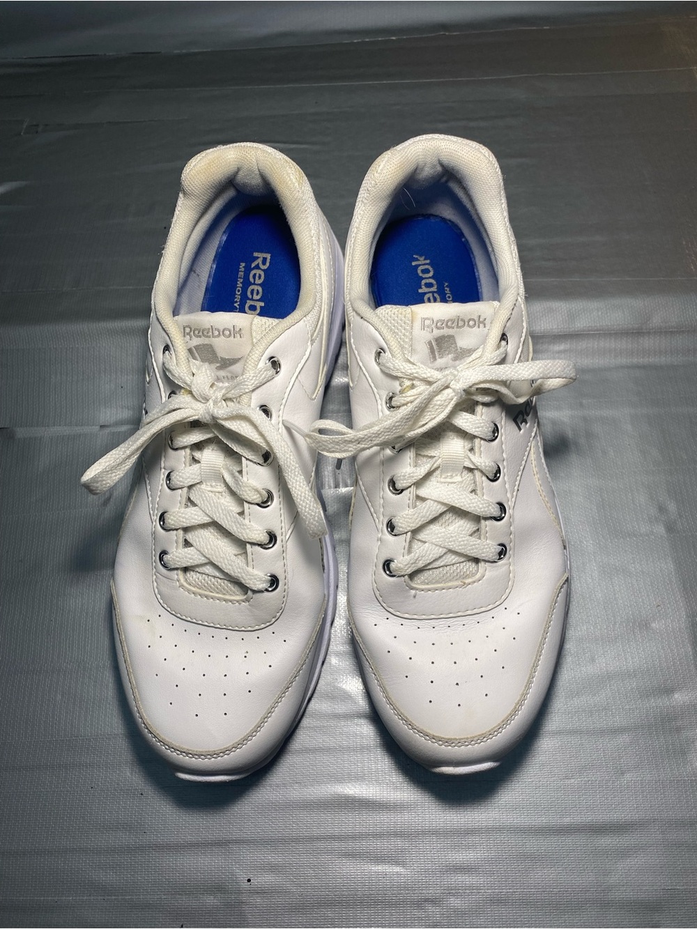 Reebok Men's White Athletic Sneakers with Blue Insoles